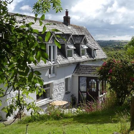 Higher Trenear Farm B&B Helston Exterior photo