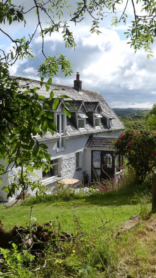 Higher Trenear Farm B&B Helston Exterior photo